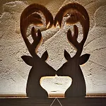 Valyrom's Fauniera * Demonte